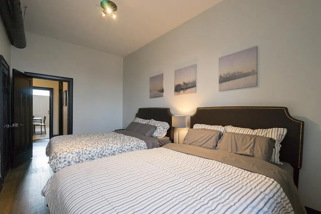 Applewood Suites - Queen West Loft Toronto Lägenhet