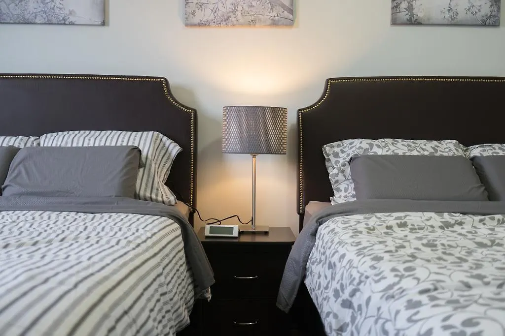 Applewood Suites - Queen West Loft Toronto Lägenhet